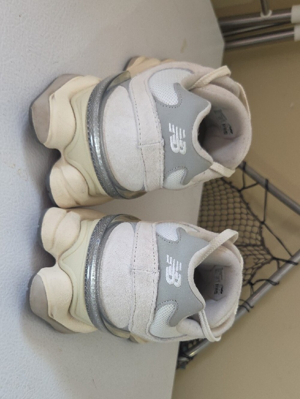 New Balance 9060 Men's Sneakers in Cream and Gray - Picture 3 of 6